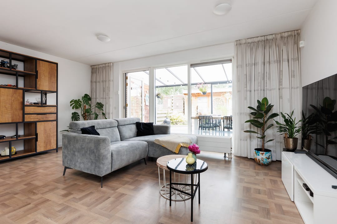 Photo 11 of Verhulststraat 24