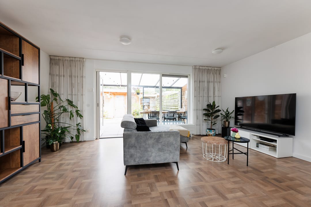 Photo 8 of Verhulststraat 24