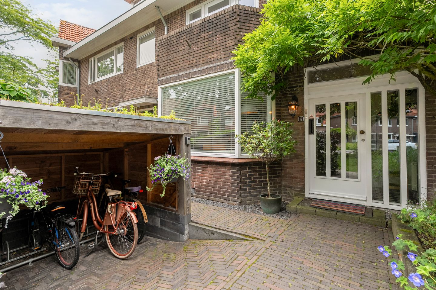 Foto 4 van Brederostraat 4