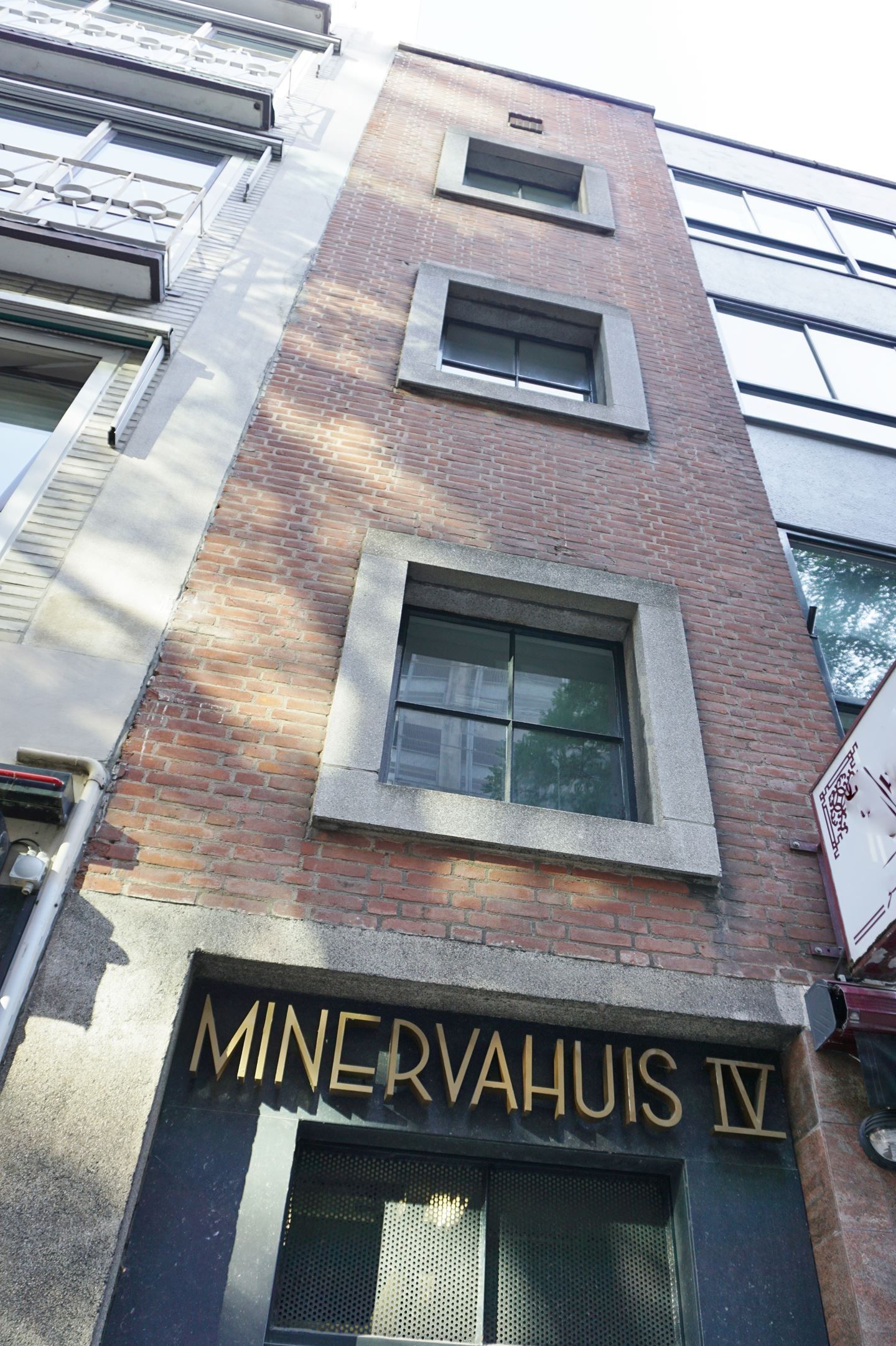Photo 3 of Leeuwenstraat 15-B04