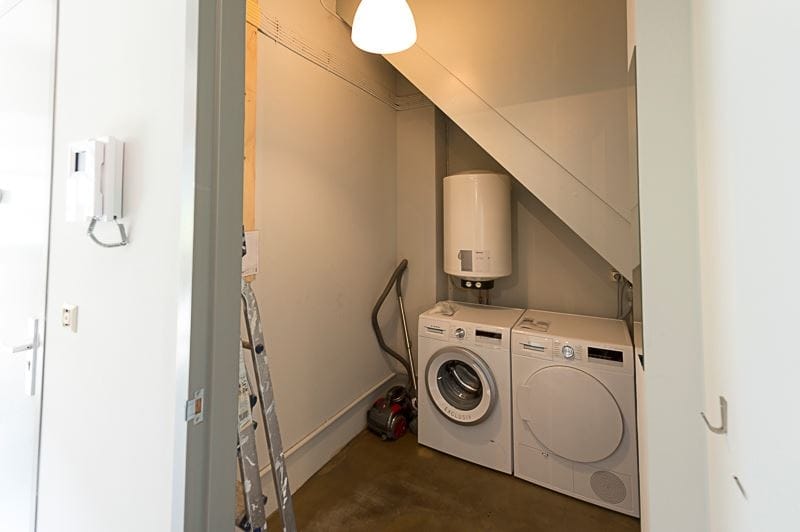 Photo 16 of Leeuwenstraat 15-B04