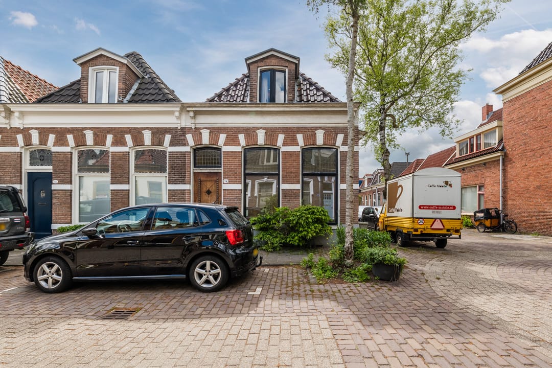 Photo 1 of Selwerderstraat 14