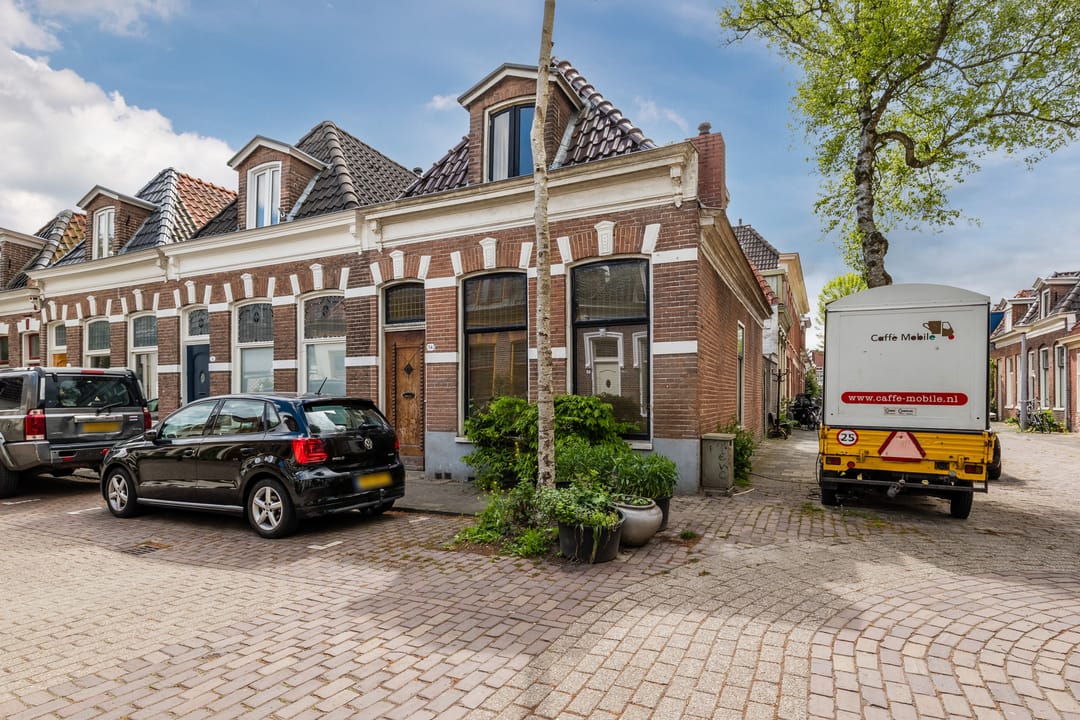Photo 2 of Selwerderstraat 14