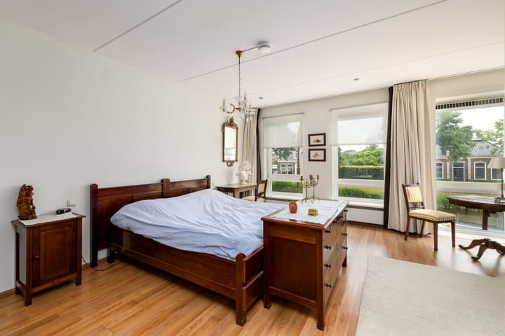 Tussenwoning te koop: Herenwal 107, Heerenveen
