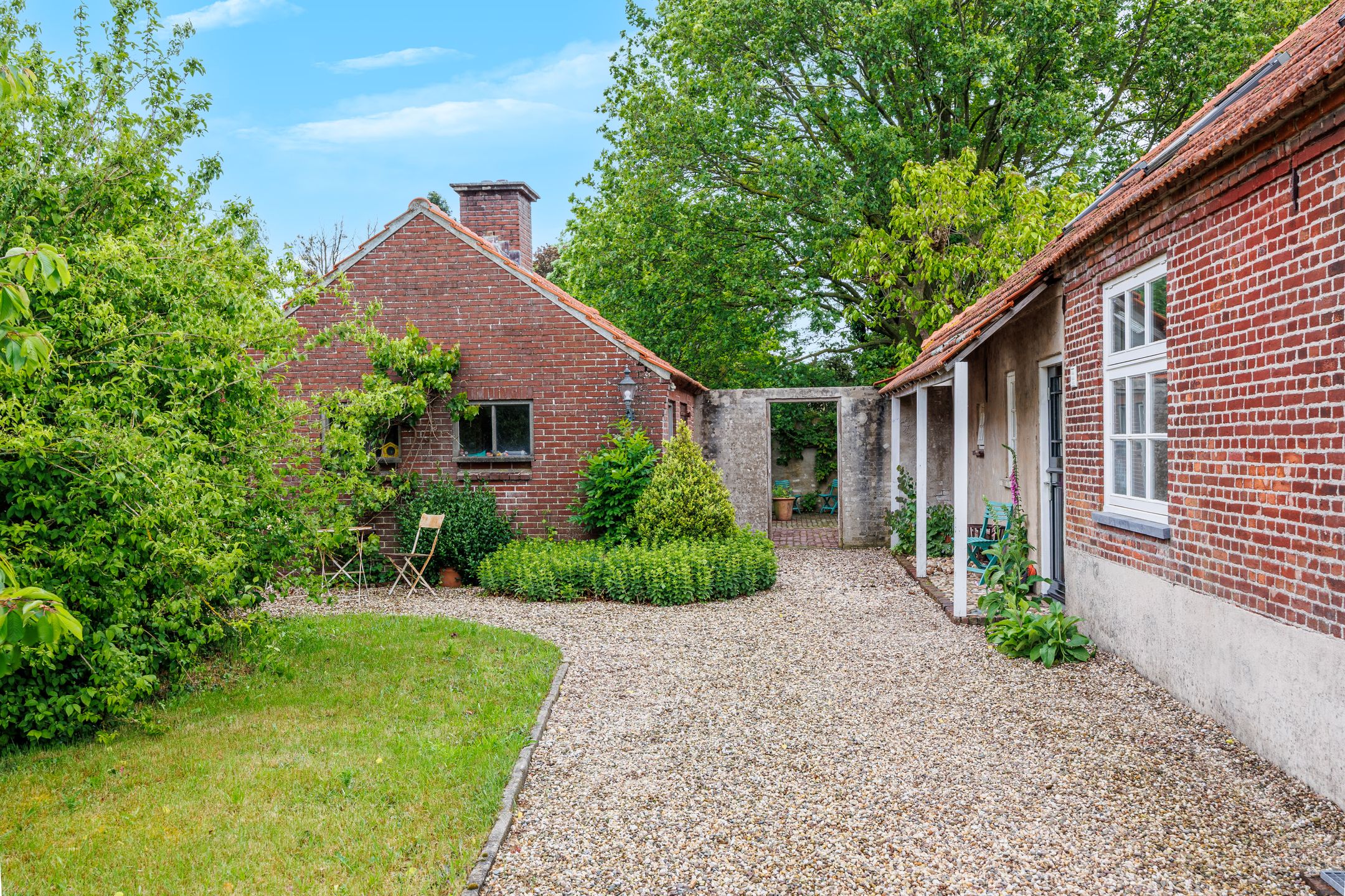 Photo 66 of Bloemenstraat 42