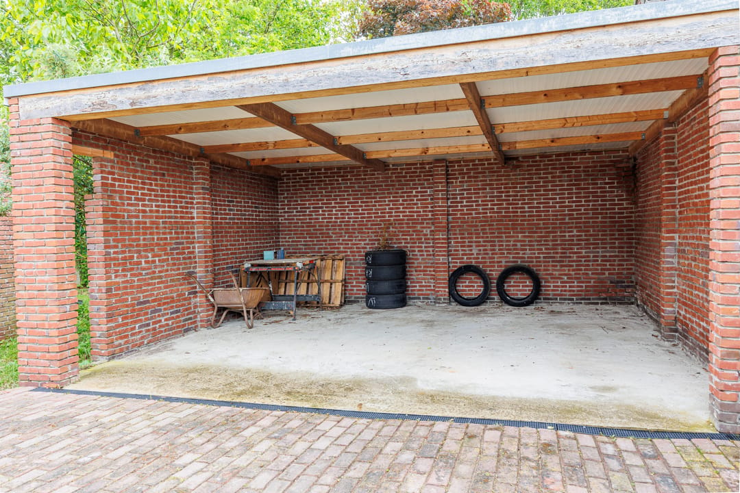 Photo 61 of Bloemenstraat 42