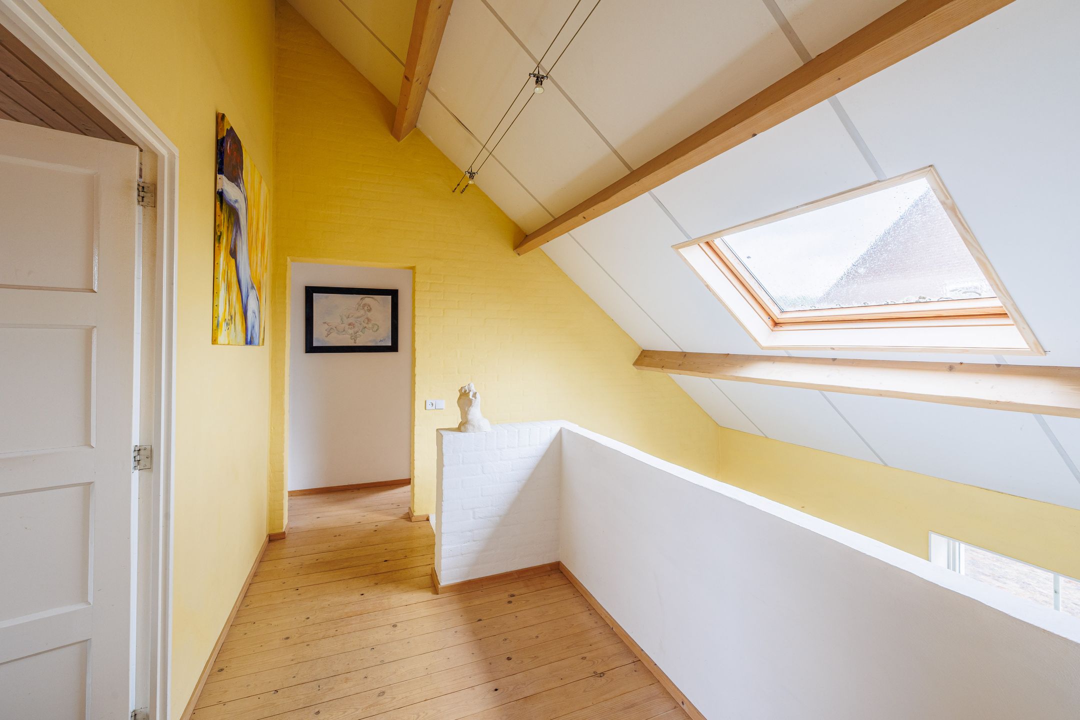 Photo 39 of Bloemenstraat 42