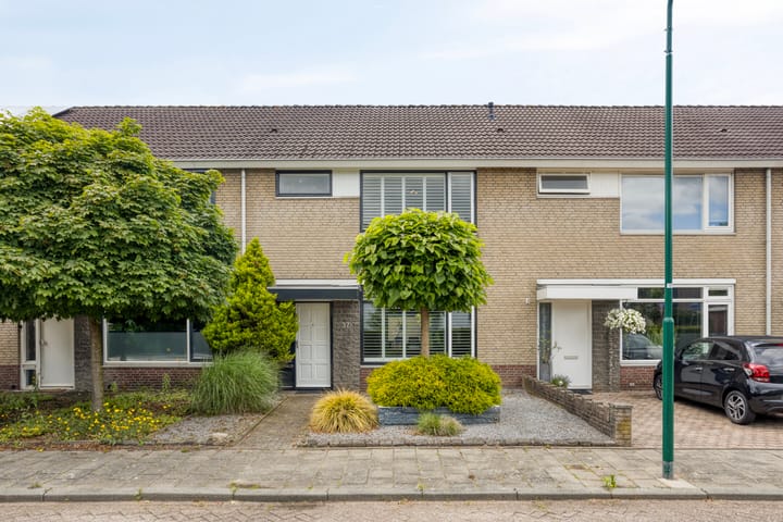 Ruysdaelstraat 37