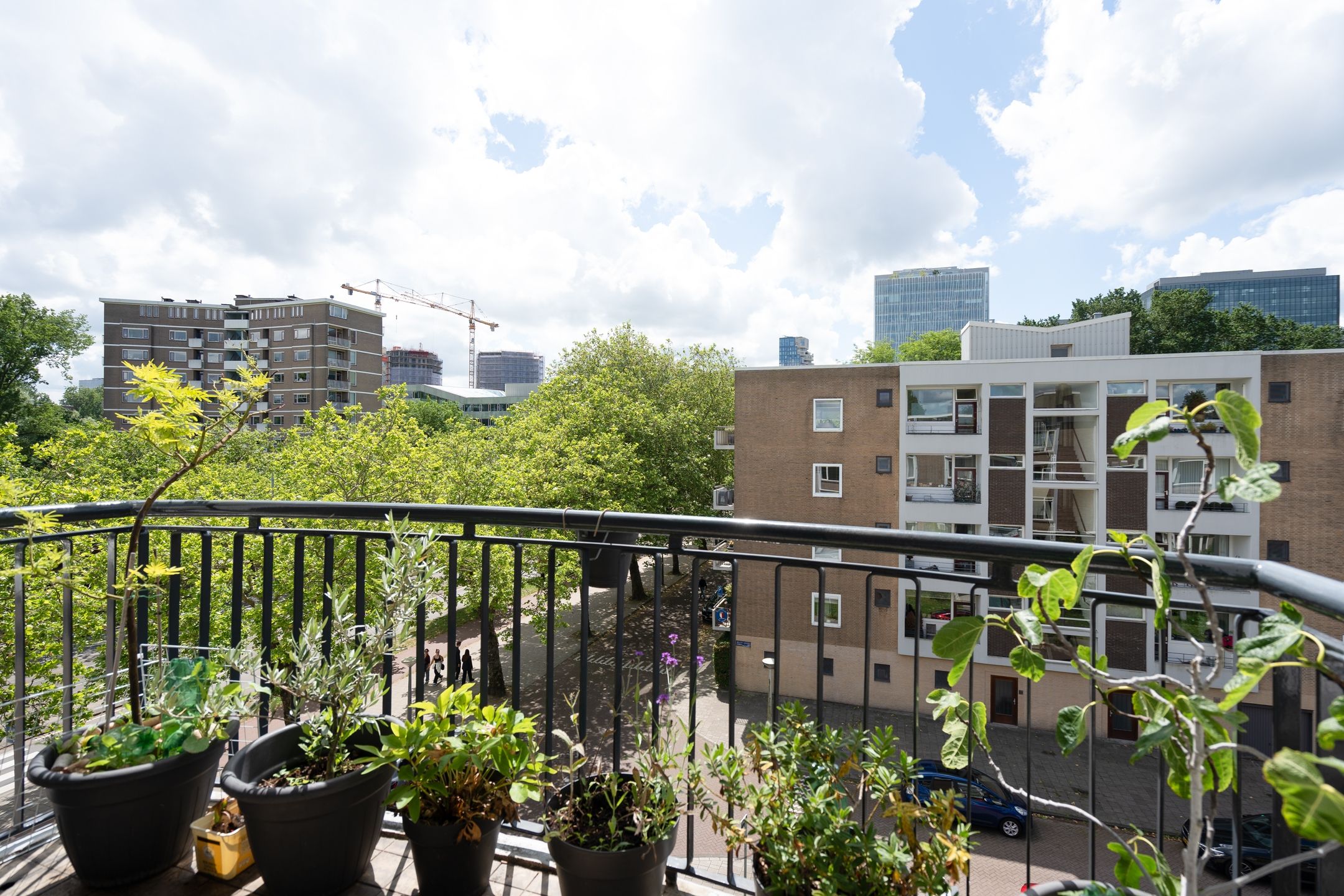Photo 12 of Catharina van Rennesstraat 1-3
