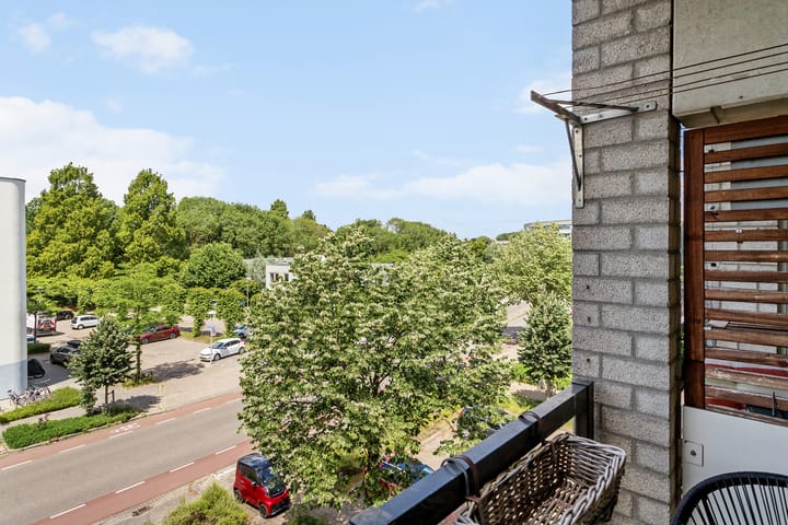 Foto 4 van Aartsbisschop Romerostraat 309