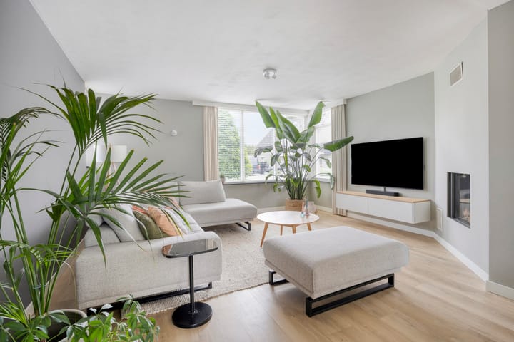 Photo 4 of Willem Alexanderstraat 8
