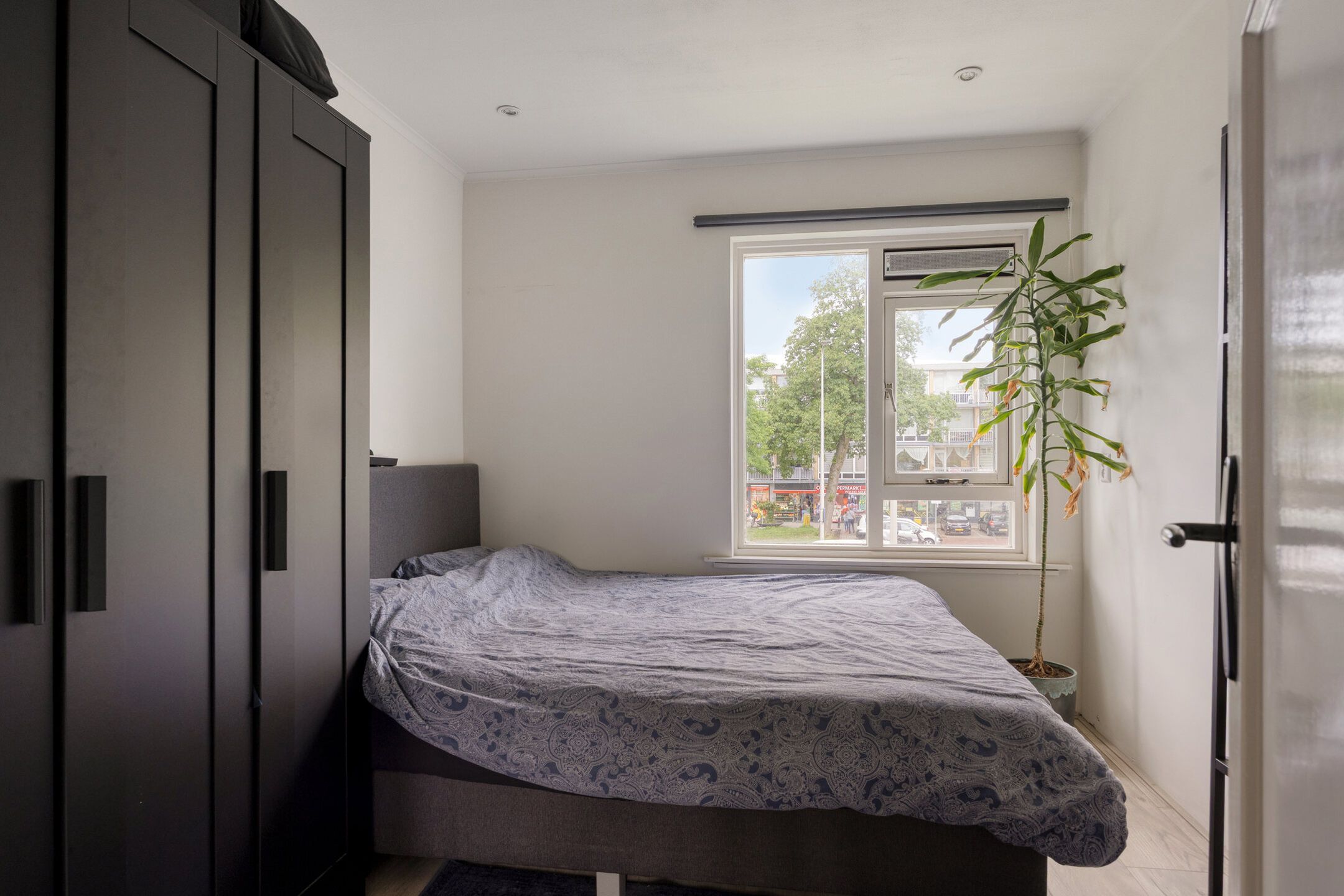 Photo 6 of Louise de Colignystraat 34