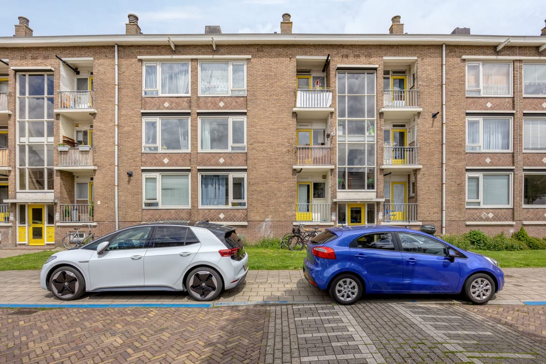 Photo 8 of Louise de Colignystraat 34