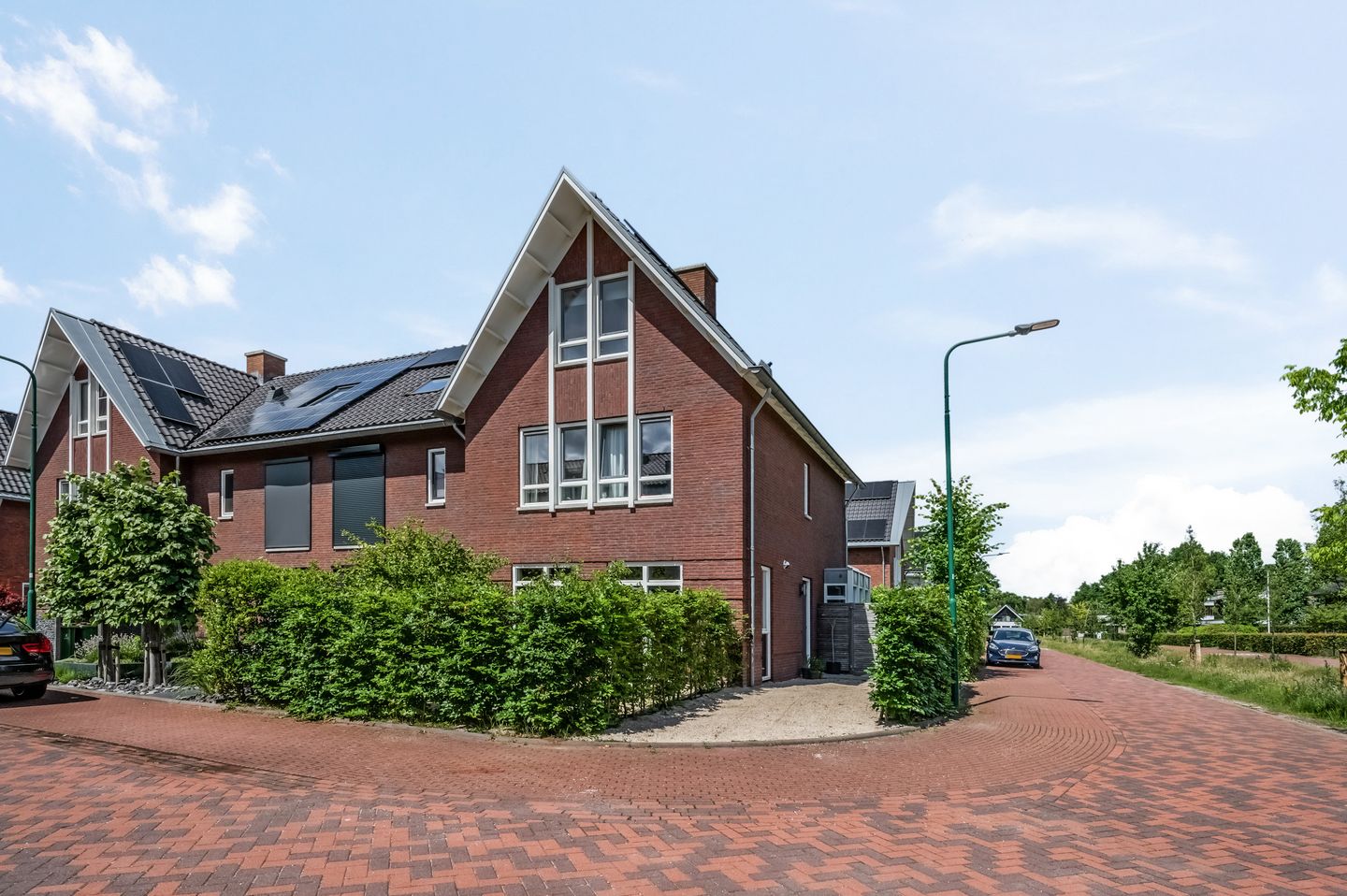 Foto 1 van Wijenburg 2