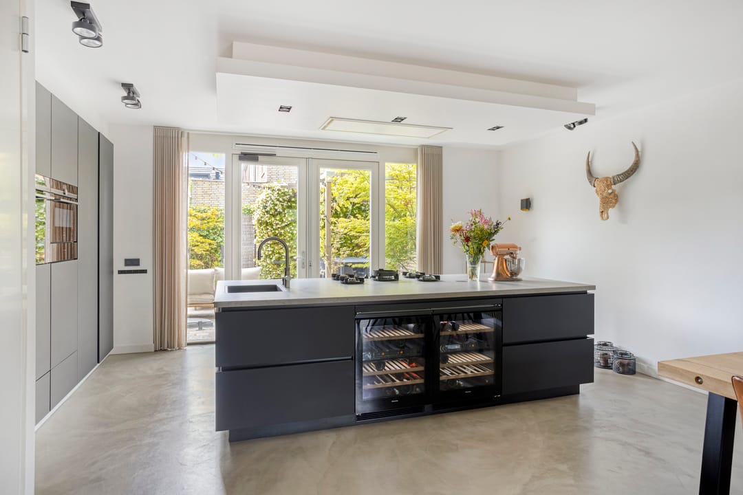 Photo 8 of Delflandstraat 13
