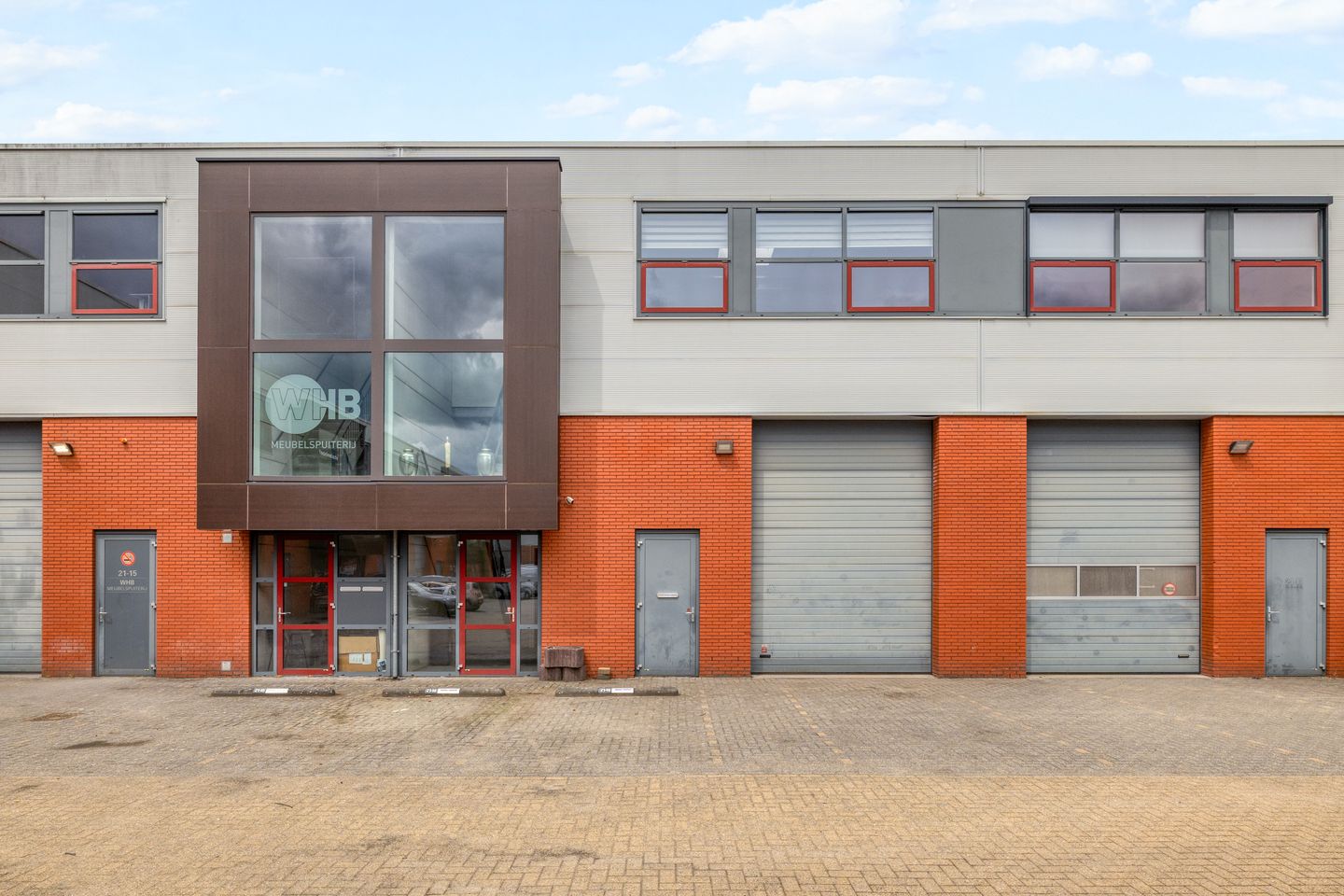 View photo 1 of Zuidergracht 21-16