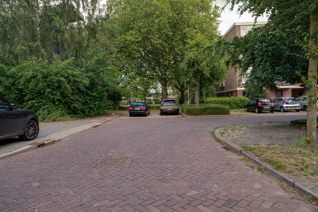 Photo 7 of Singravenlaan 3