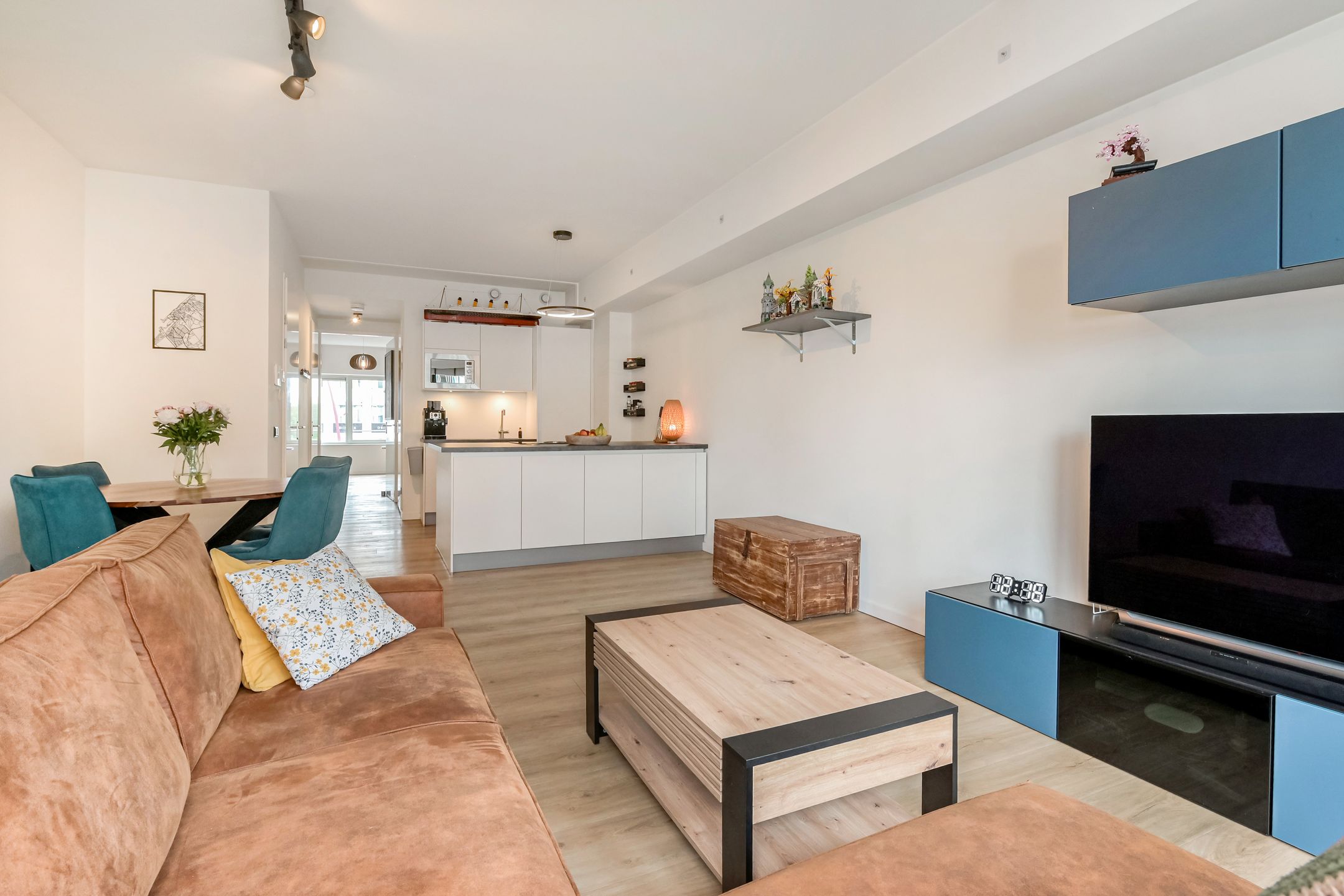 Photo 21 of Promenade 315