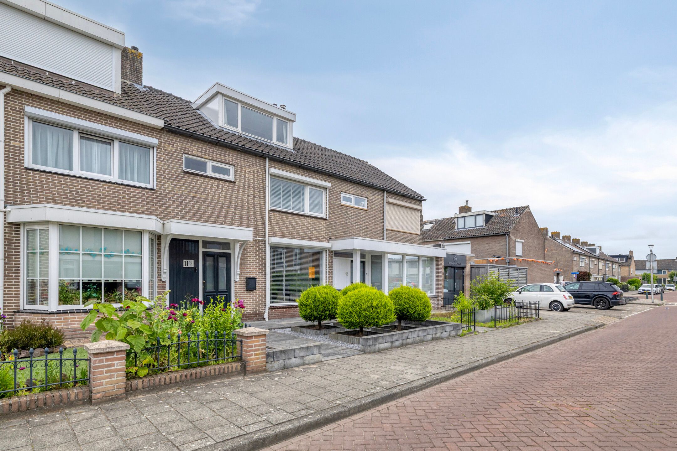 Photo 45 of Van Schendelstraat 11