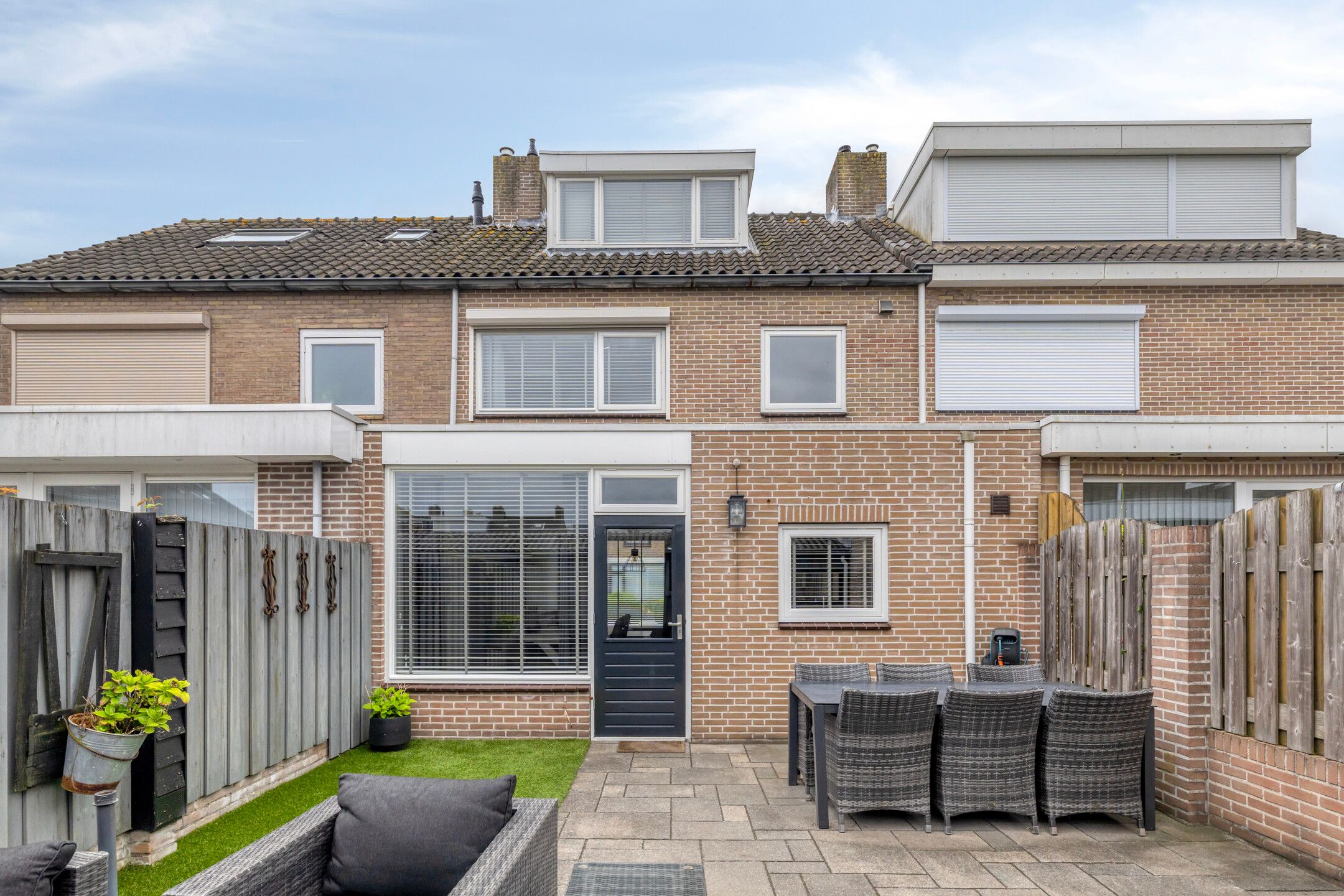 Photo 39 of Van Schendelstraat 11