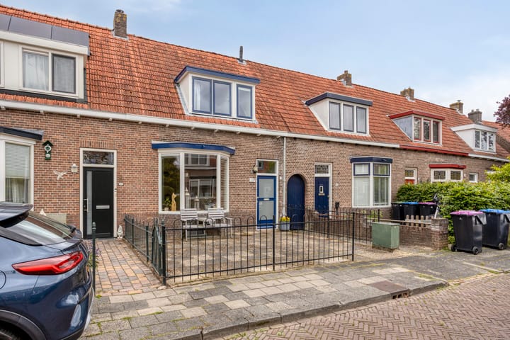 Photo 4 of Pinkstraat 7