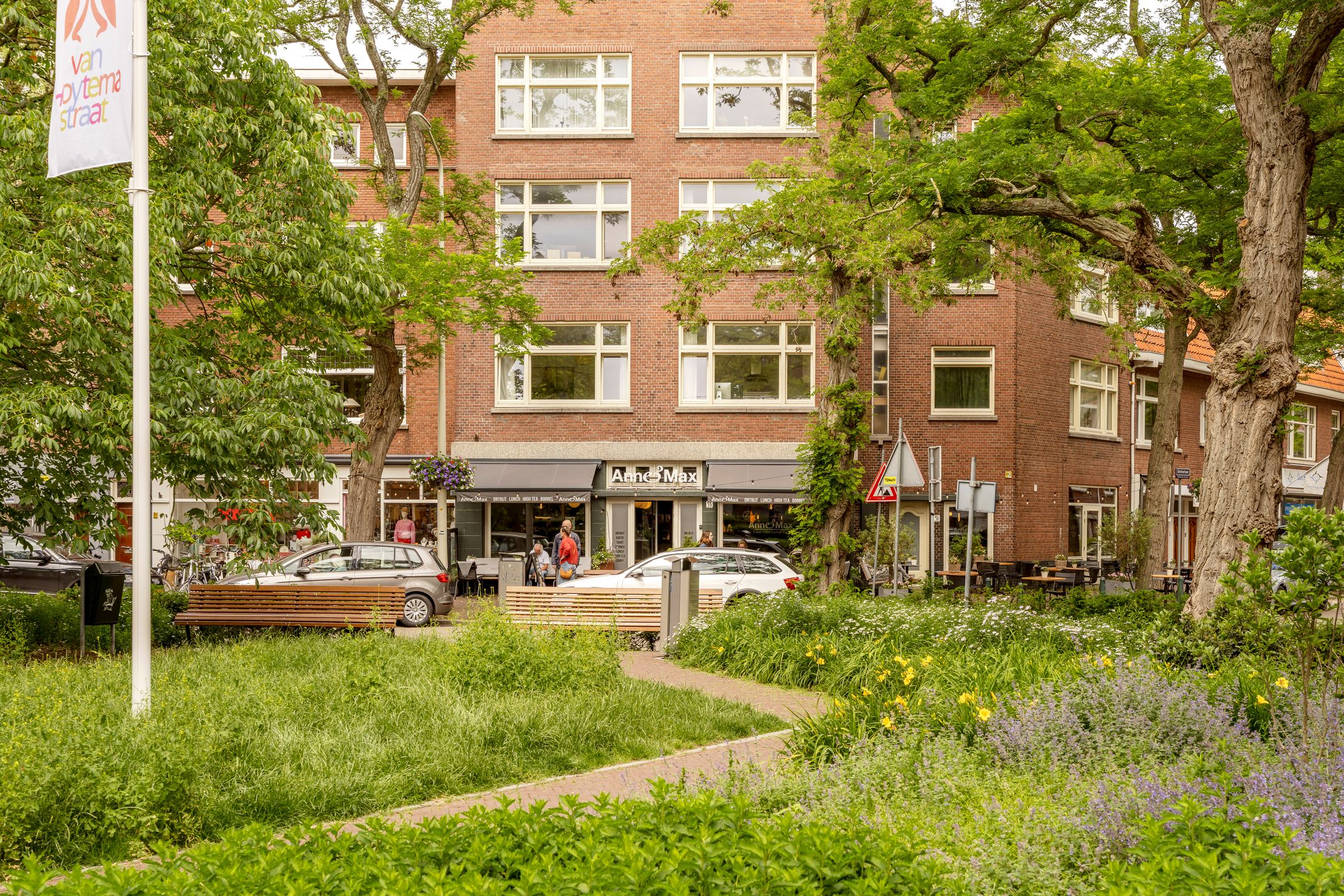Photo 39 of Weissenbruchstraat 346