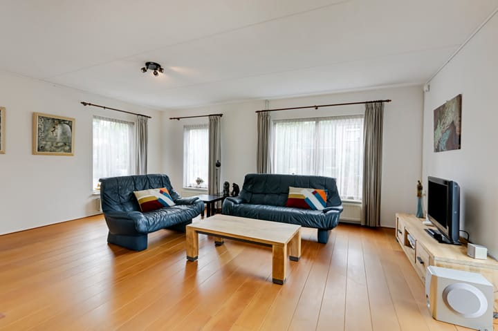 Photo 3 of De Hosterd 49