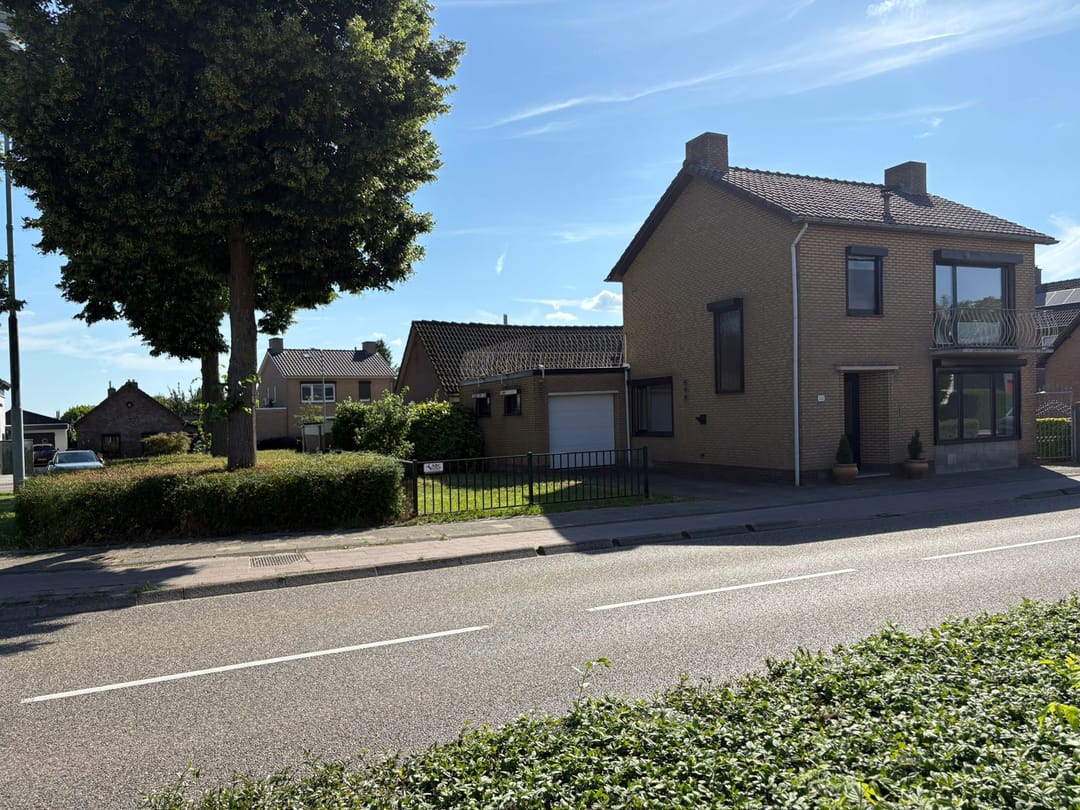 Photo 32 of Houtstraat 122