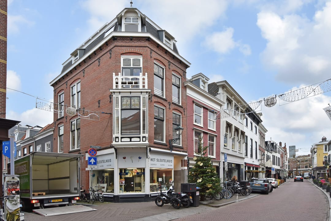 Foto 1 van Denneweg 17-D