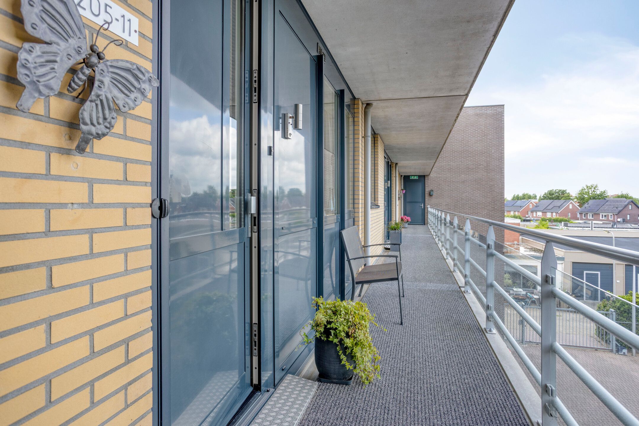 Photo 9 of Oldenzaalsestraat 205-11