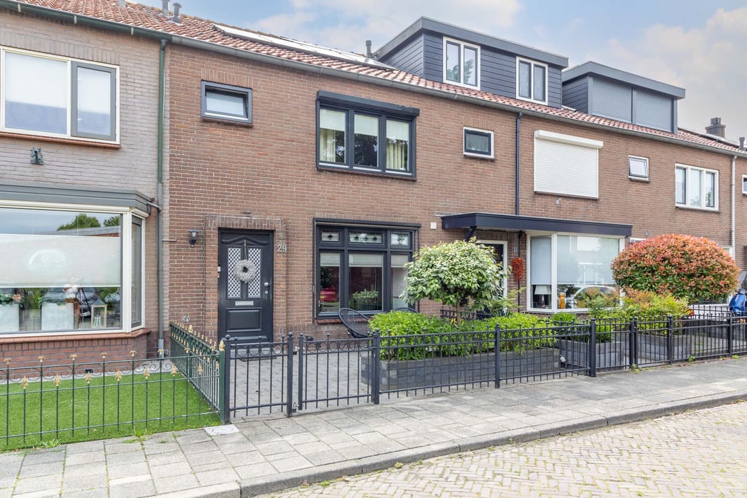 Photo 2 of Rembrandt van Rijnstraat 29