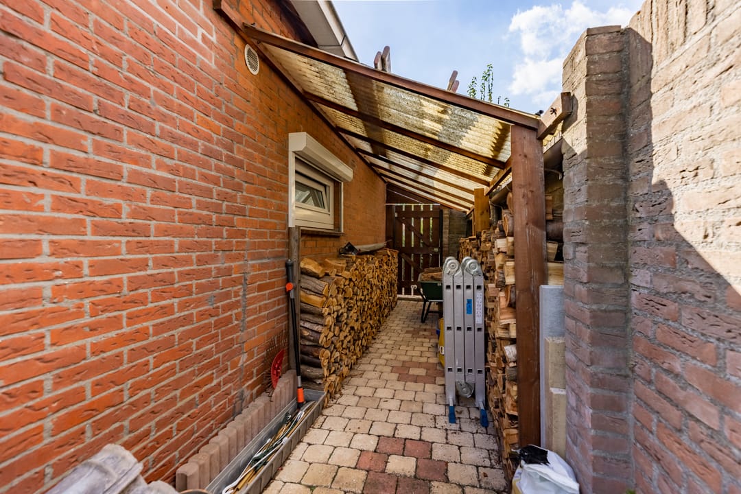 Photo 52 of Pastoor van Leijsenstraat 14