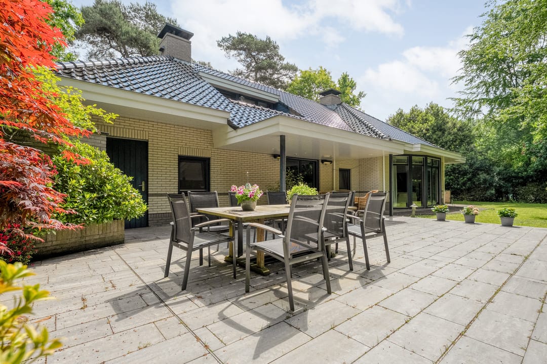 Photo 67 of Witte de Withlaan 9