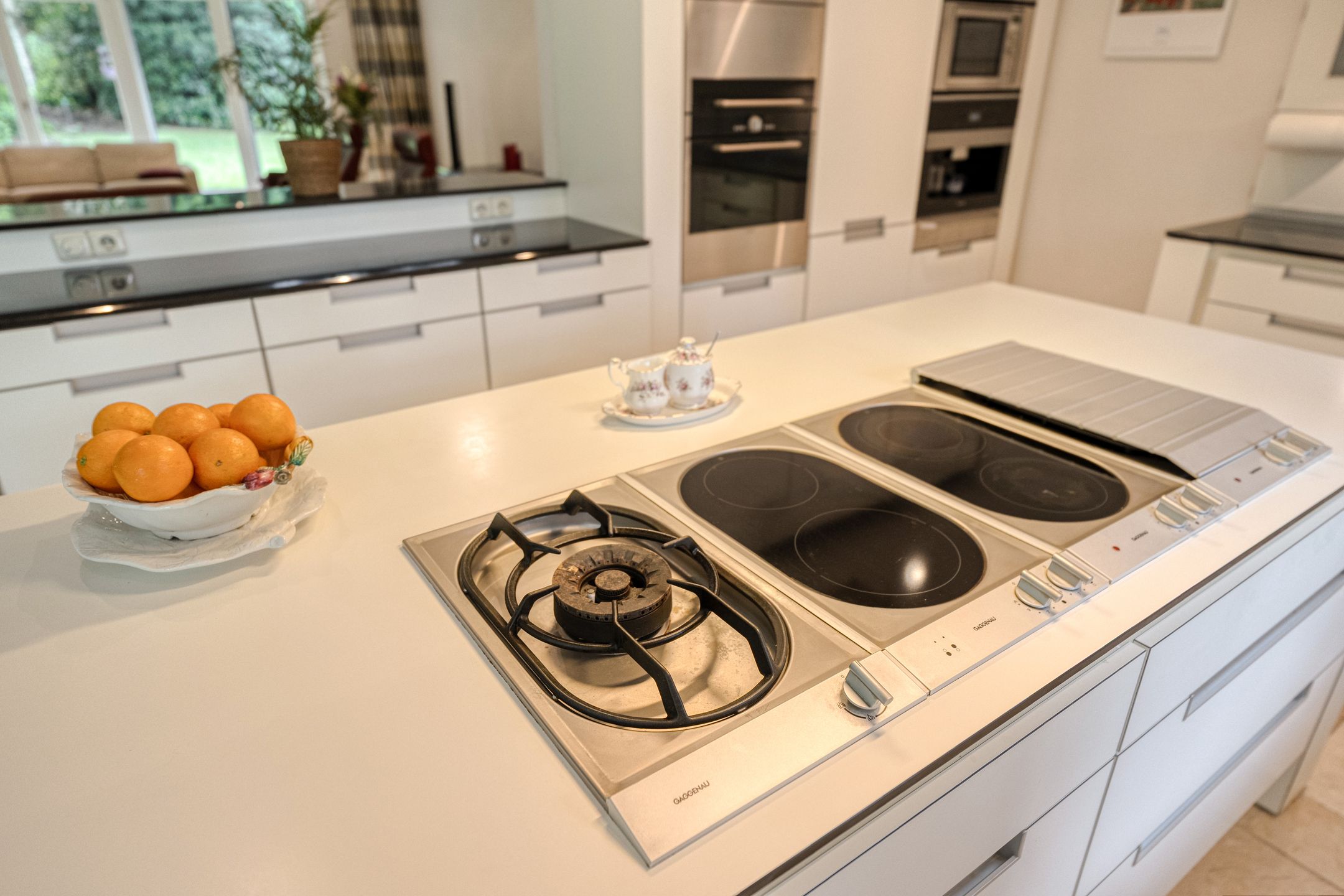 Photo 18 of Witte de Withlaan 9