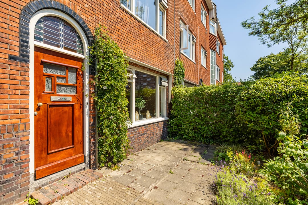 Photo 2 of Diephuisstraat 5