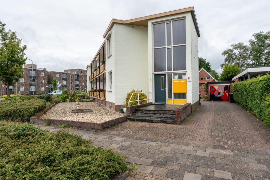 Photo 28 of J. Kazemierstraat 79