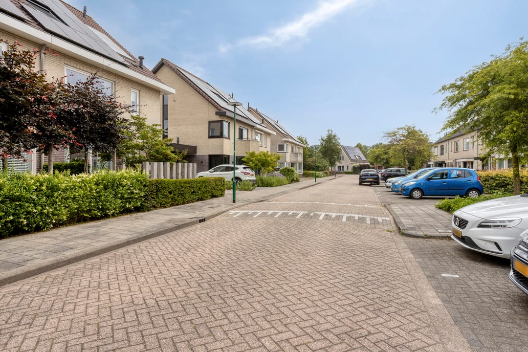 Photo 8 of Bradleystraat 15