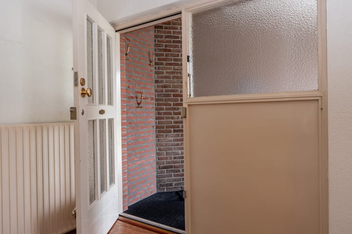 Photo 4 of J. Kazemierstraat 79