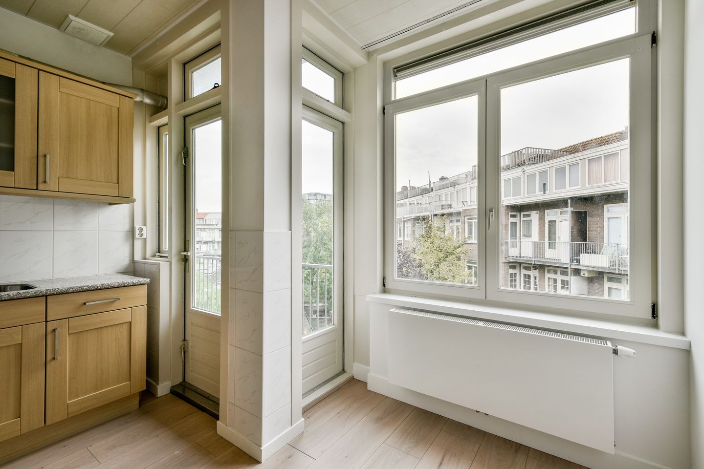 Foto 10 van Aalsmeerweg 127-3