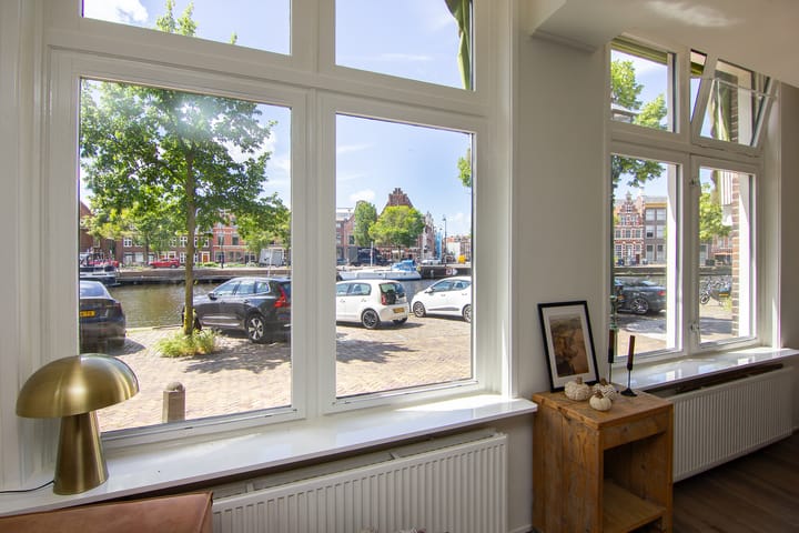 Appartement te koop: Spaarne 77, Haarlem