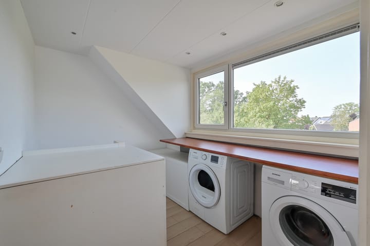 Hoekwoning te koop: De Vijnen 2, Nederhorst Den Berg