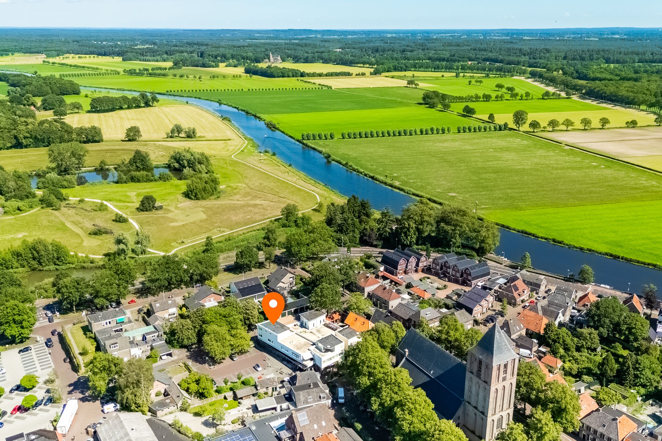 Kerkplein 15-D 15 D