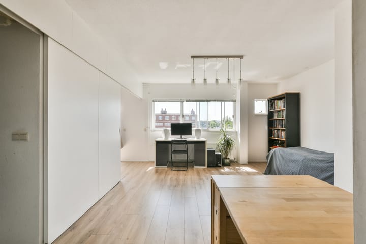 Photo 2 of Kloekhorststraat 207