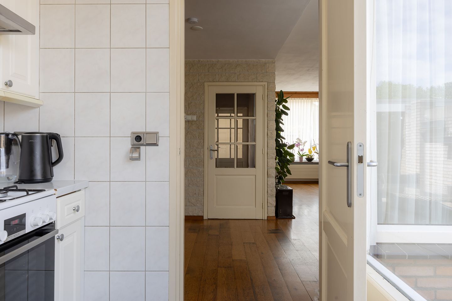 Photo 14 of Michiel de Ruijterstraat 36