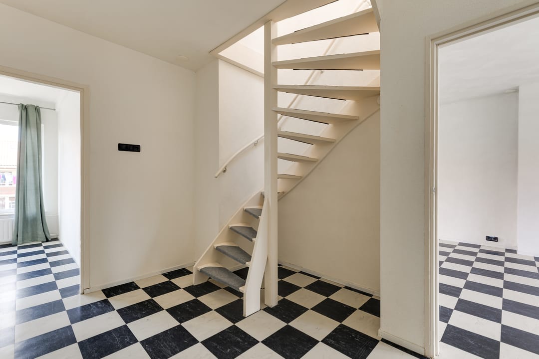Photo 8 of Moddermanstraat 84