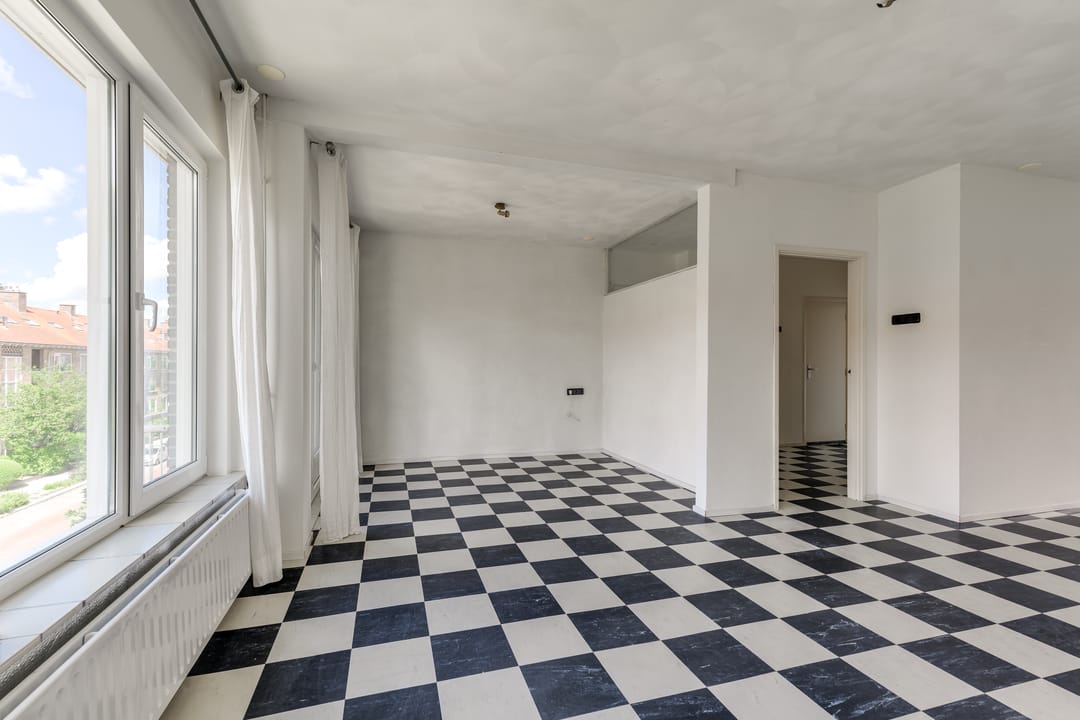 Photo 13 of Moddermanstraat 84
