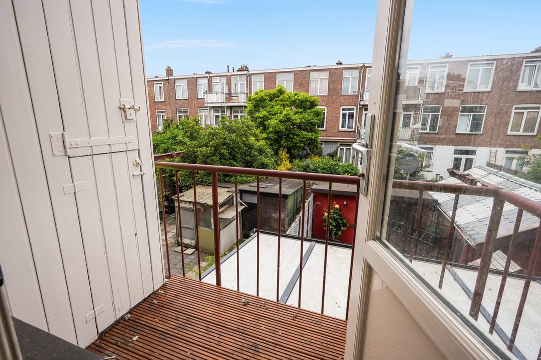 Photo 17 of Lyonnetstraat 77