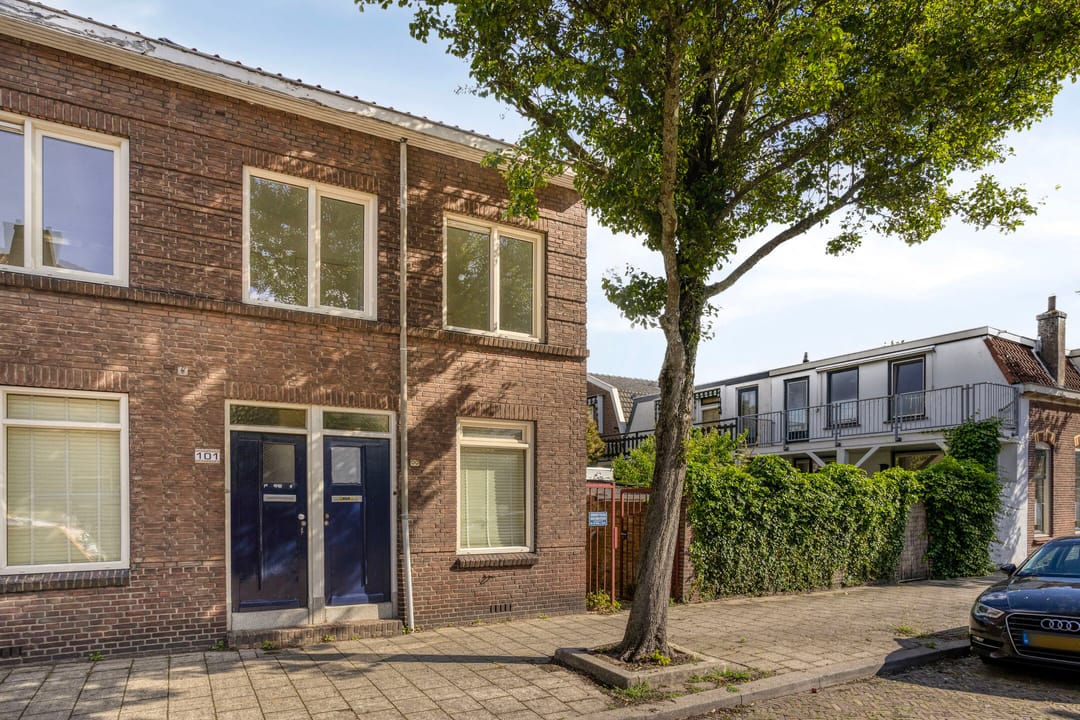 Photo 7 of Hooftstraat 99