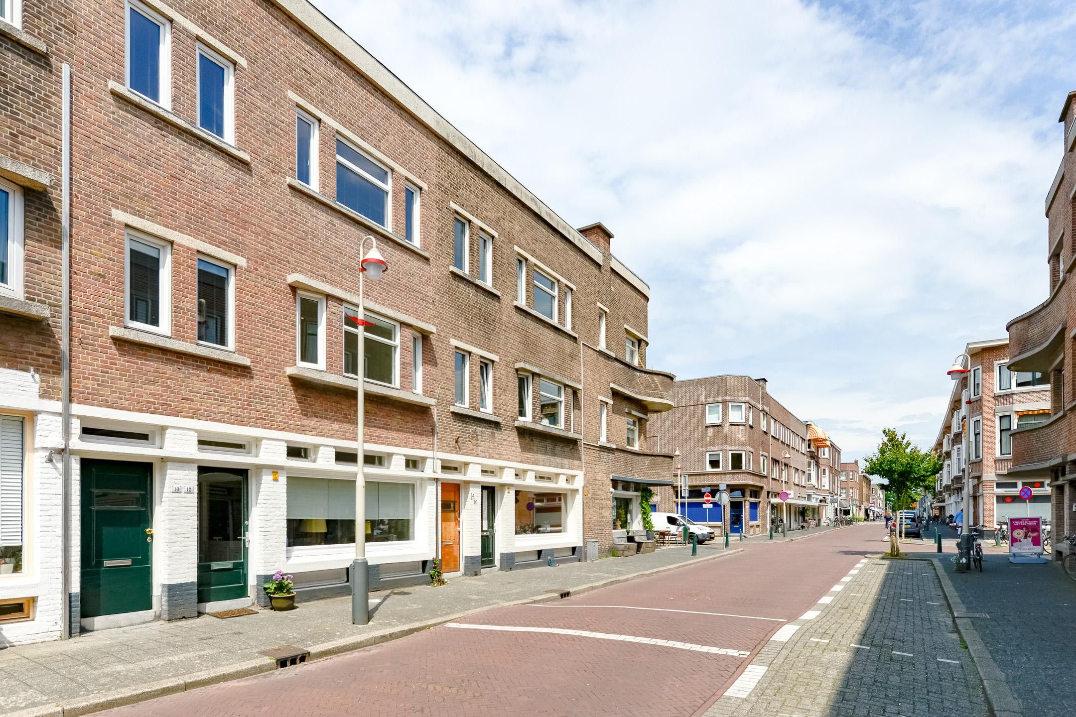 Photo 21 of Weissenbruchstraat 10