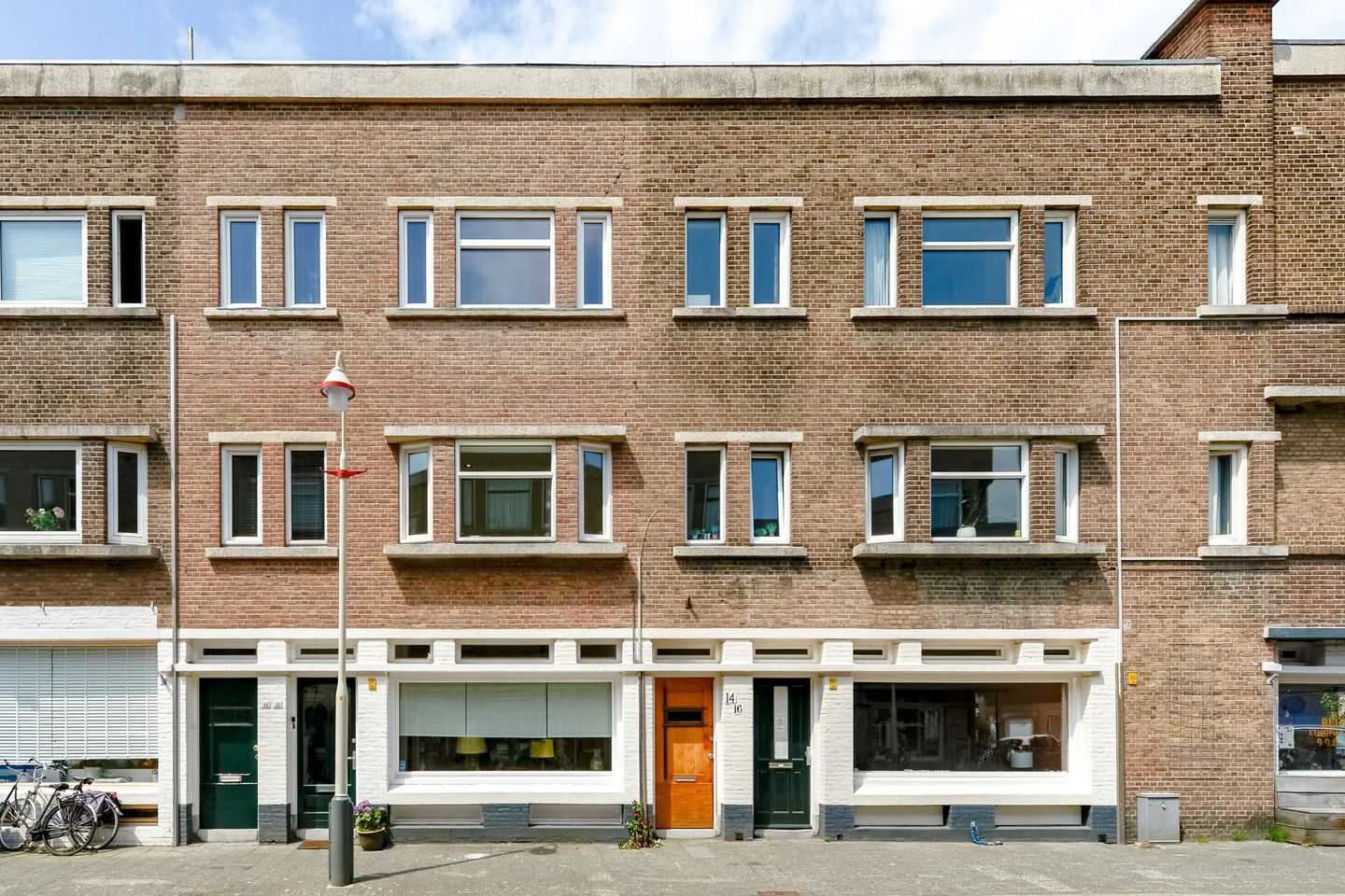 Photo 20 of Weissenbruchstraat 10